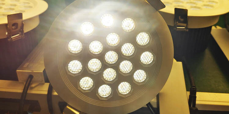 Trimless Recessed LED Downlight